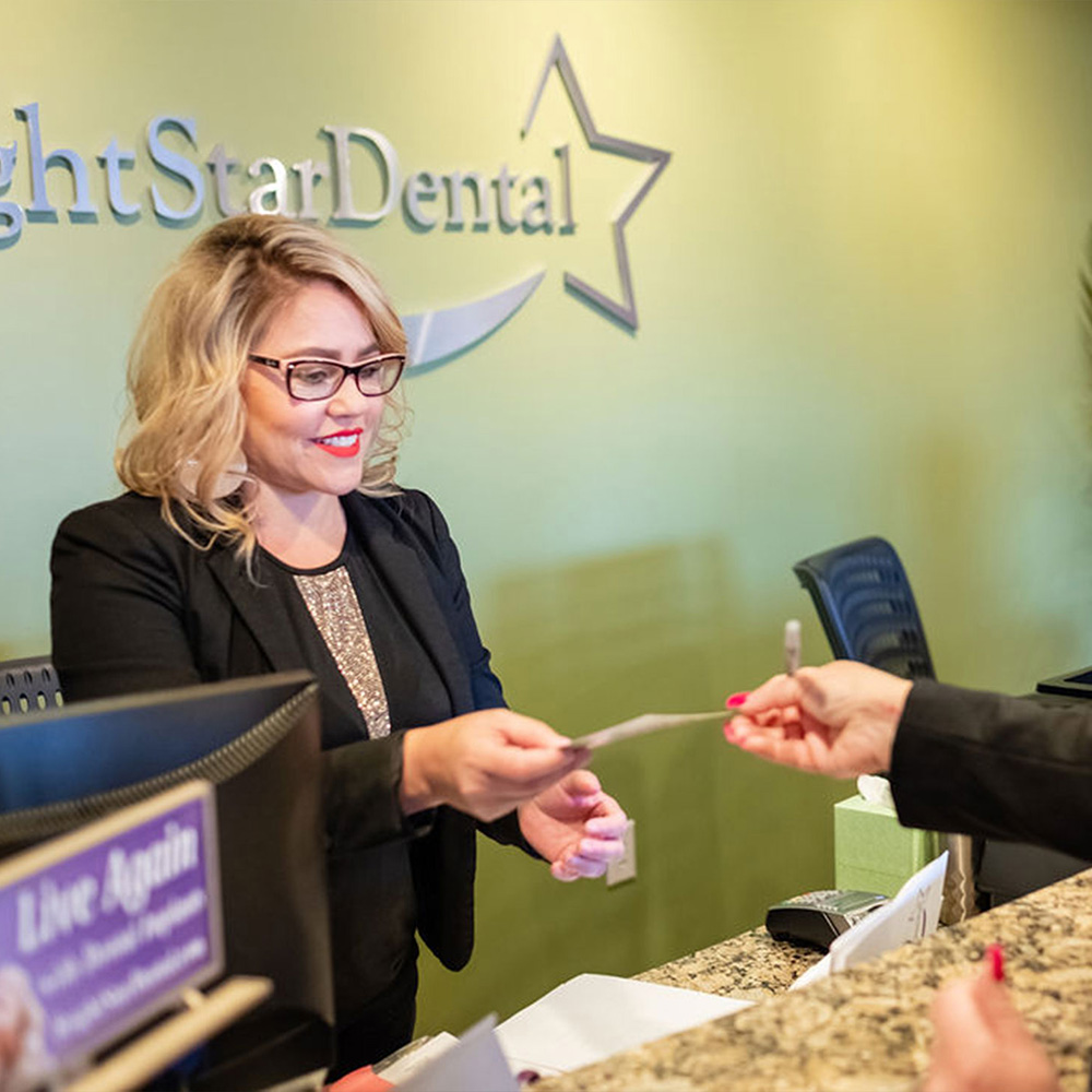 Dental Implants Image