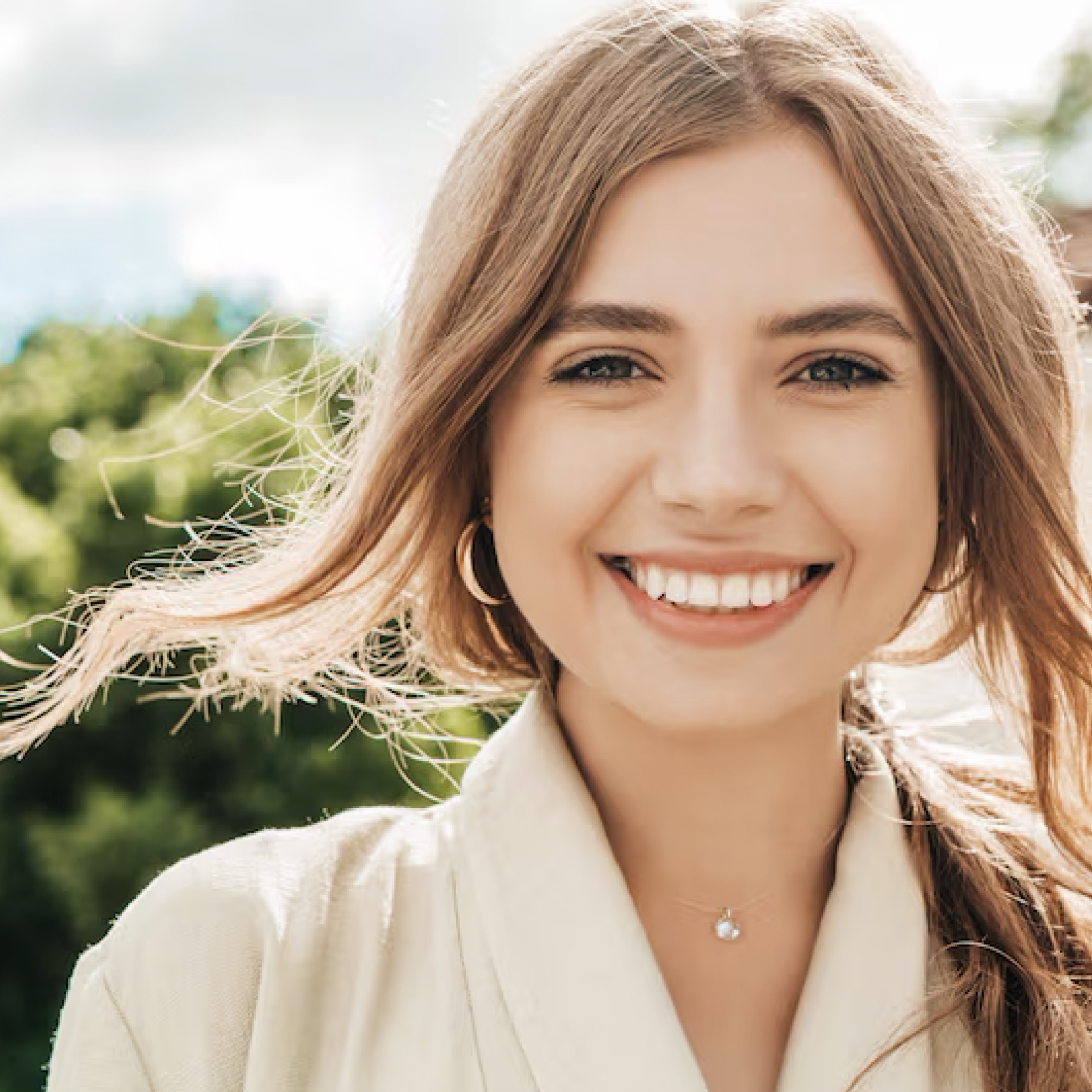 Woman with smile no dry mouth